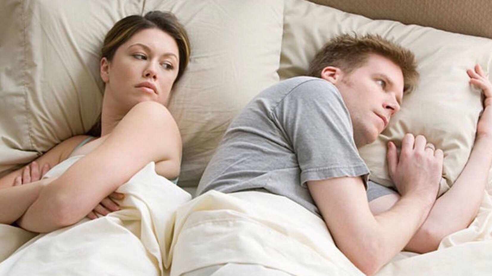 他一定在想別的女人